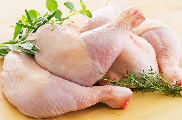 خطرناک ترین قسمت مرغ که نباید بخورید 
