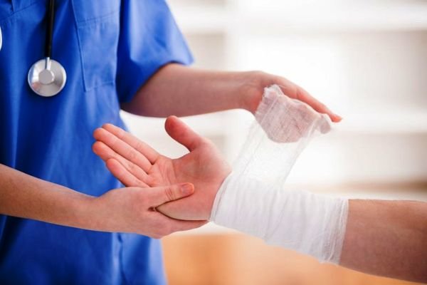 ترمیم زخم بدون نیاز به بخیه 