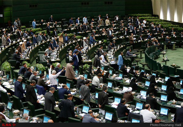طرح ساماندهی پیام‌رسان‌های اجتماعی از دستور مجلس خارج شد + عکس
