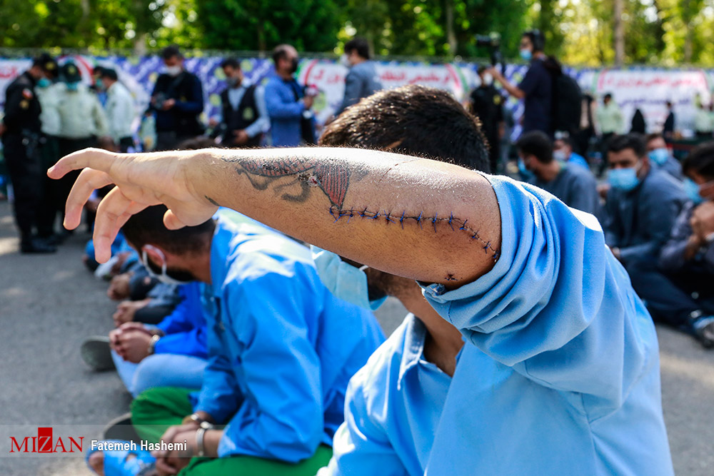  بریدگی های عمیق و دلخراش روی بدن اراذل و اوباش + عکس