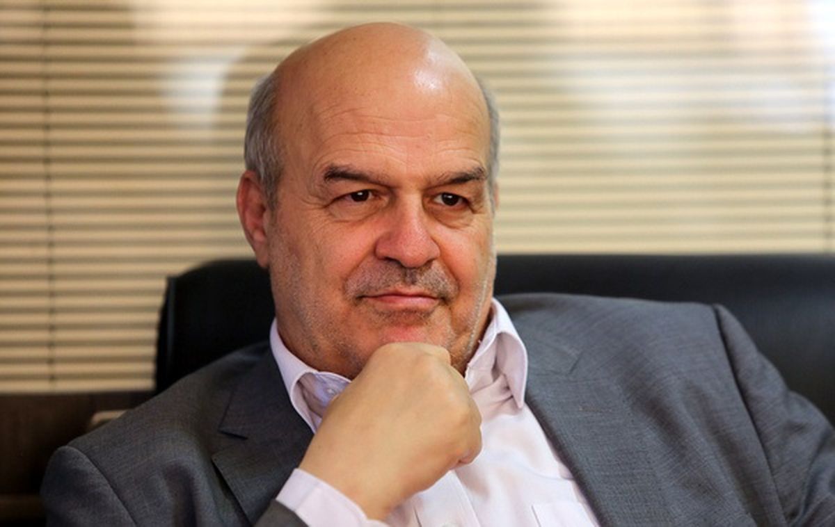 نحوه نشستن عیسی کلانتری دوباره جنجالی شد+عکس