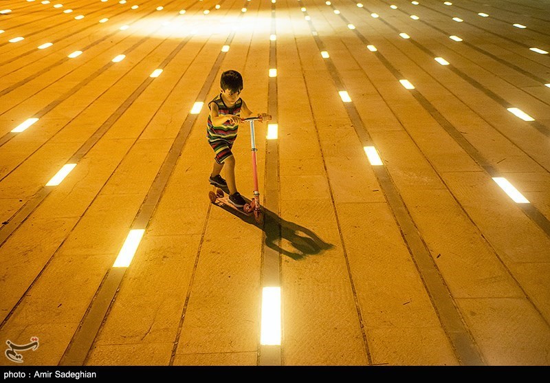 پیاده راه استاد شجریان در شبهای تابستانی شیراز + عکس