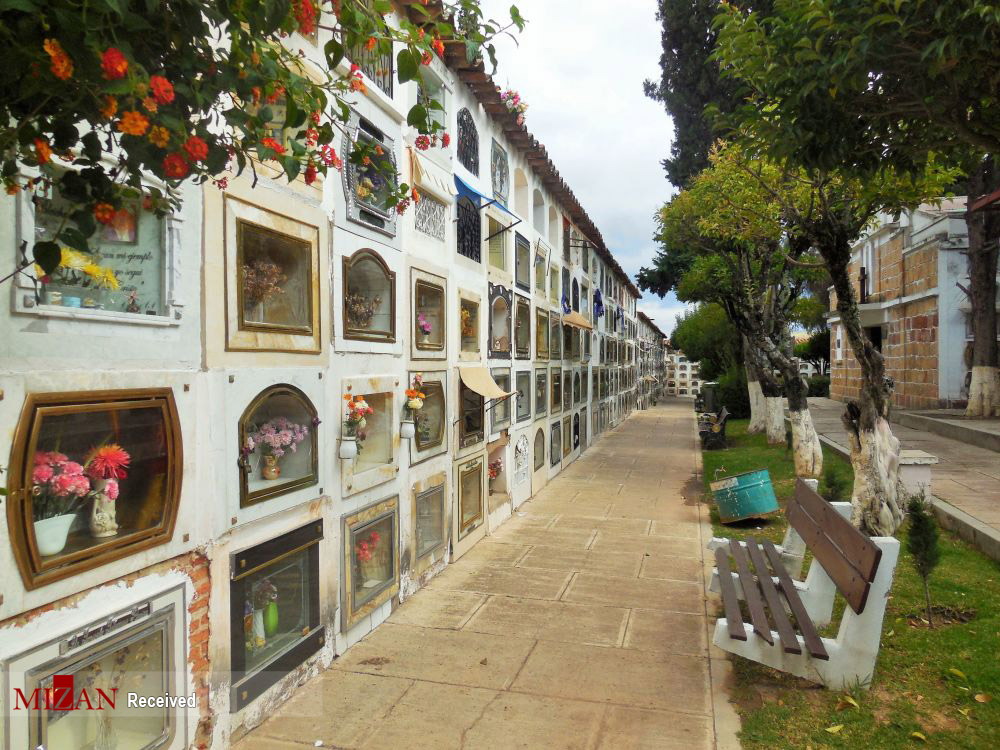 زیباترین قبرستان‌های دنیا + عکس