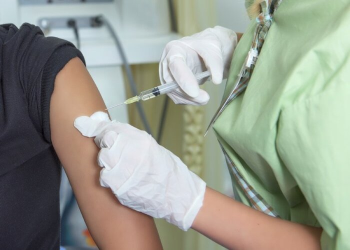  احتمال بروز لخته خون بعد از تزریق این واکسن