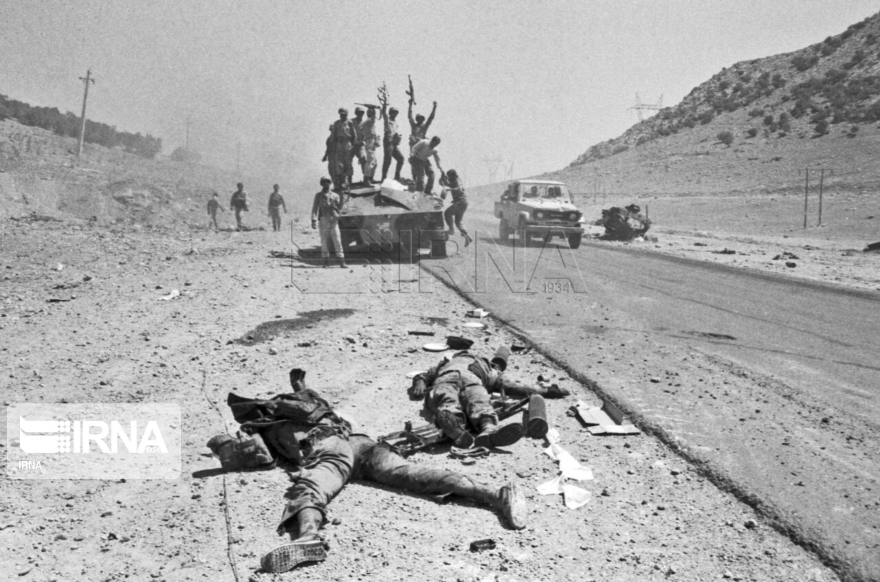 هلاکت منافقین در عملیات مرصاد  +‌ عکس