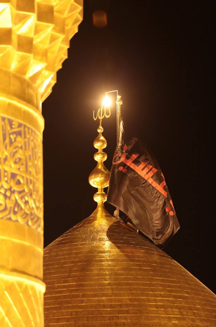اولین تصویر از پرچم مشکی حرم مطهر امام حسین علیه السلام + عکس