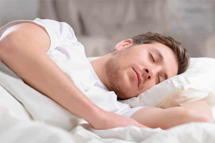 بهترین حالت های خوابیدن برای درمان کمردرد