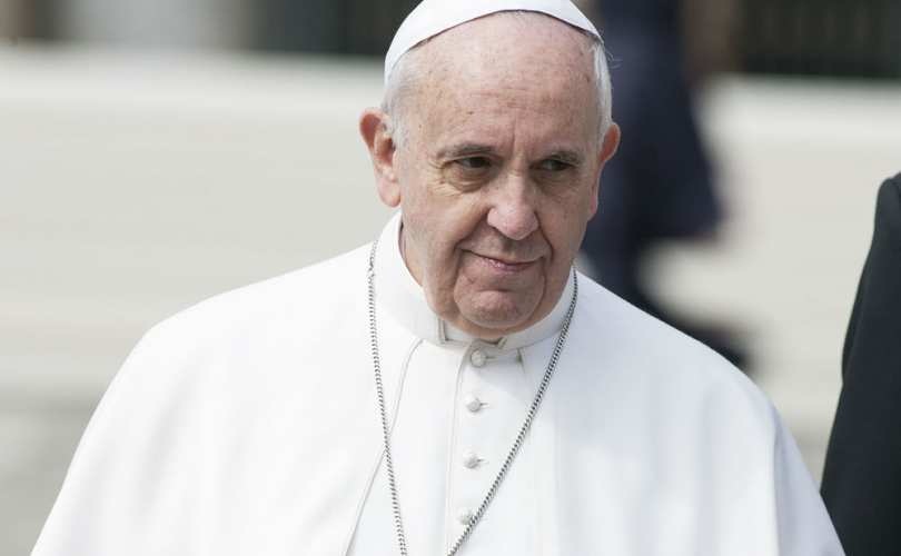 پاپ فرانسیس: تصمیمی برای استعفا ندارم