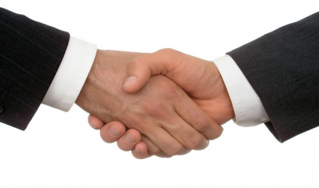 چگونه با دیگران ارتباط برقرار کنیم؟