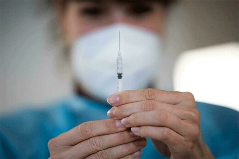 چند ایرانی تاکنون واکسن تزریق کرده‌اند؟ + جزئیات