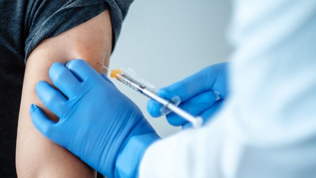 خبر مهم درباره نتایج تزریق واکسن کرونا در فرانسه و اسرائیل