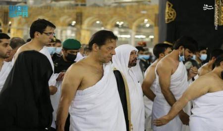 عمران خان در کنار کعبه + عکس