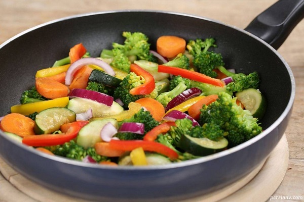 فواید غذایی سبزیجات با کدام روش پخت حفظ می شود؟