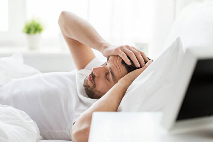 علت سردردهای صبحگاهی