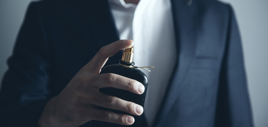 6 عطر جذاب مردانه برای روزهای سرد