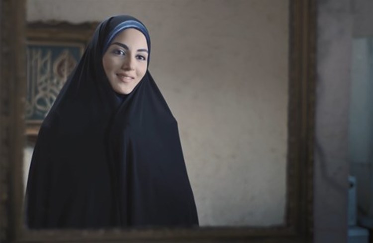 استایل جذاب بازیگر آقازاده در اهدای جوایز جشن حافظ + عکس