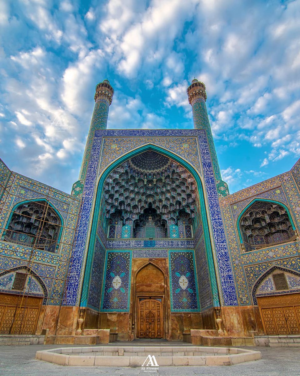شکوه مسجد شاه عباس اصفهان + عکس