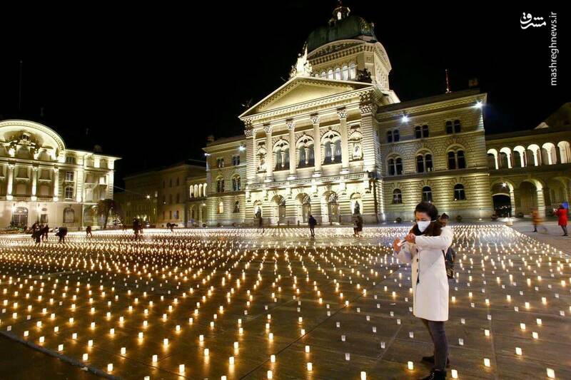 روشن کردن ۱۱ هزار شمع به یاد قربانیان کرونا + عکس
