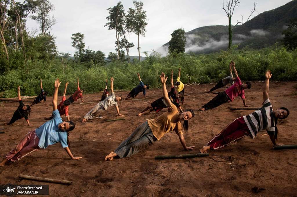 تمرین روزانه آوارگان داخلی میانمار در اردوگاه + عکس
