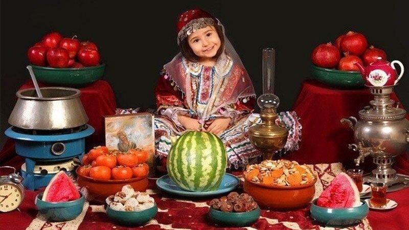خطر «اُمیکرون» و پرهیز از دورهمی‌های یلدایی