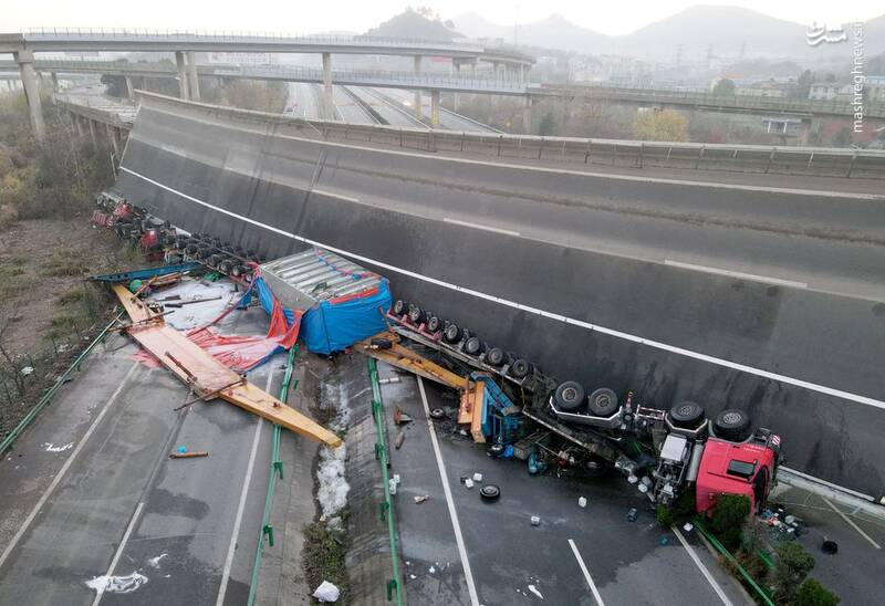  ریزش مرگبار پل بزرگراه در چین + عکس