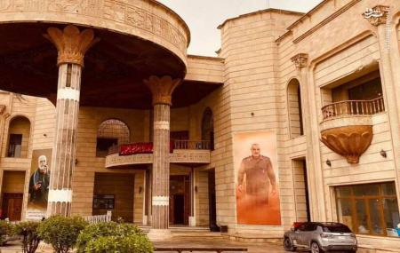 تصویر حاج قاسم بر روی دیوارهای کاخ صدام + عکس