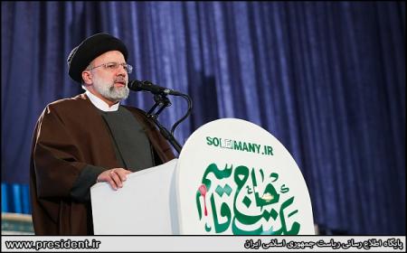 تصاویری از حضور رئیس جمهور در مراسم سالگرد شهادت سردار سلیمانی