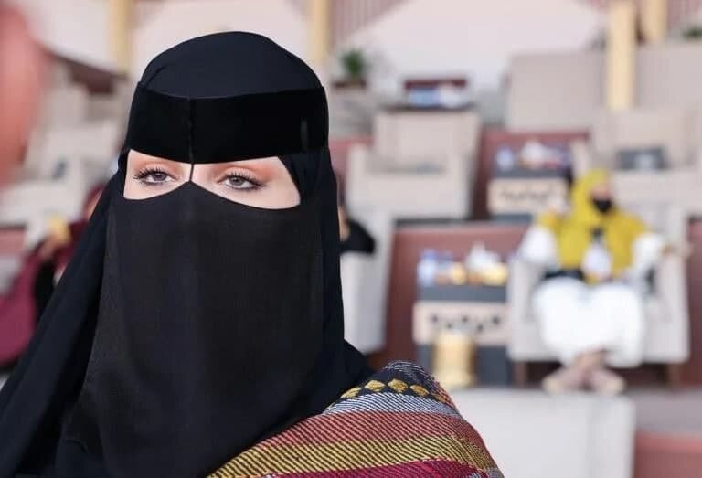  برای اولین بار عربستان سعودی؛ رژه و حضور زنان در جشنواره شتر+ عکس
