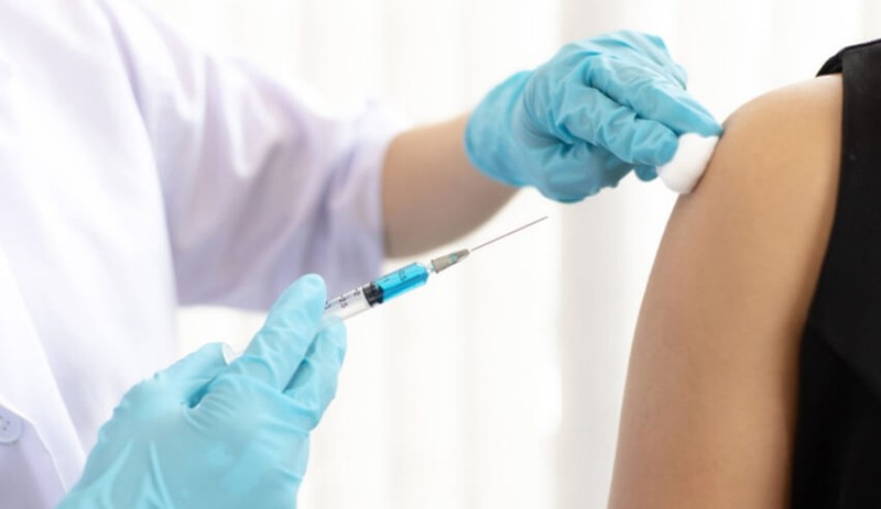 تزریق بیش از ۴۷۶ هزار دز واکسن کرونا در کشور طی ۲۴ ساعت گذشته