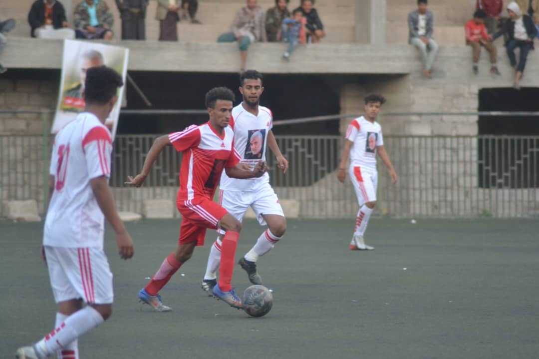 تصویر «سردار سلیمانی» بر پیراهن فوتبالیست‌های یمنی + عکس