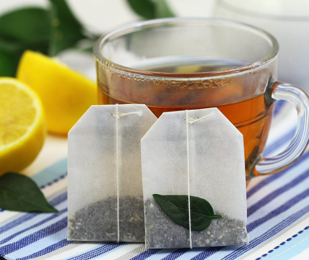 چند کاربرد جالب و عجیب چای کیسه‌ای