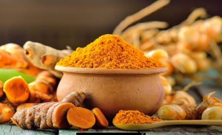 خواص معجزه‌آسای این ادویه/ پیشگیری از سرطان تا مفید برای قلب و مغز 