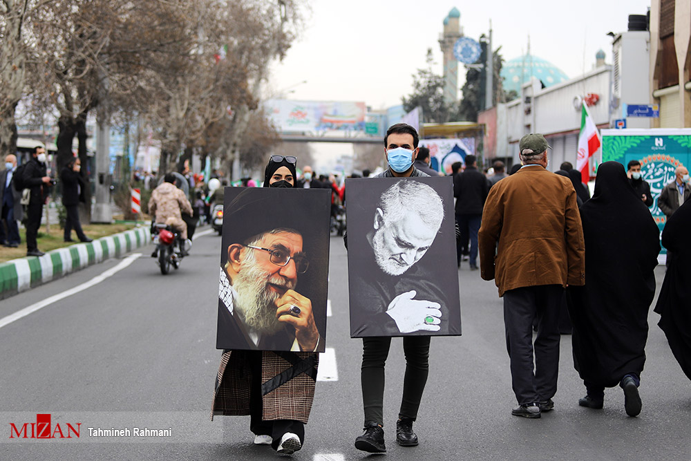 یادی از حاج قاسم در جشن پیروزی انقلاب + عکس