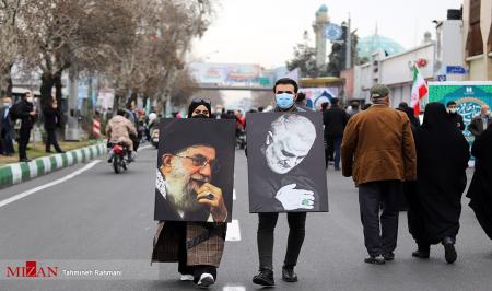 یادی از حاج قاسم در جشن پیروزی انقلاب + عکس