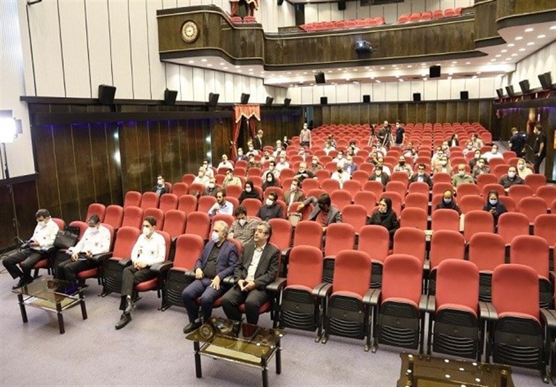 اوج‌گیری مجدد کرونا ظرفیت اکران در سالن‌های سینمایی را نصف کرد
