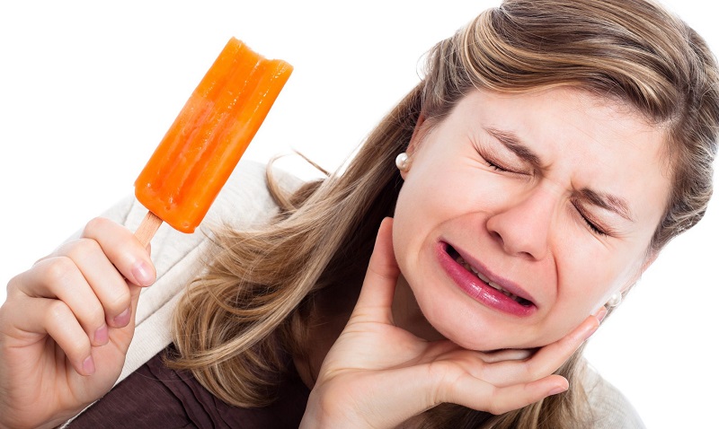 مراقبت از دندان حساس در منزل