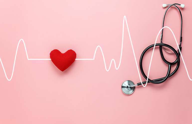 نشانه های حمله قلبی در زنان از یک ماه قبل