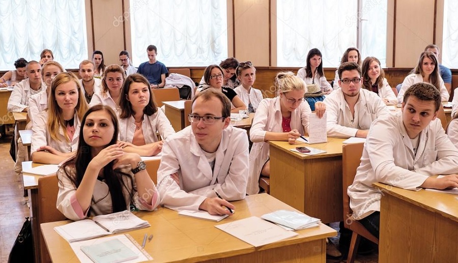 دانشگاه‌های پزشکی اوکراین مورد تایید وزارت بهداشت ایران نیستند