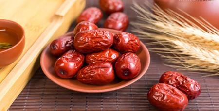 ۱۵ خاصیت دارویی اعجاب‌انگیز عناب