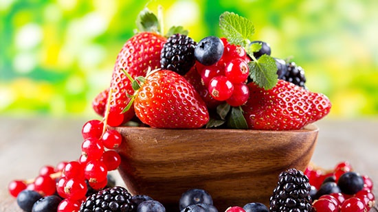  بهترین و بدترین خوراکی‌ها برای  کسانی که مشکل تیروئید دارند