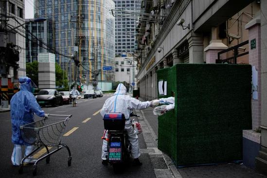 وضعیت قرنطینه شانگهای چین + عکس
