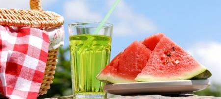 کدام خوراکی ها در هوای گرم به خنک شدن بدن کمک می کنند؟