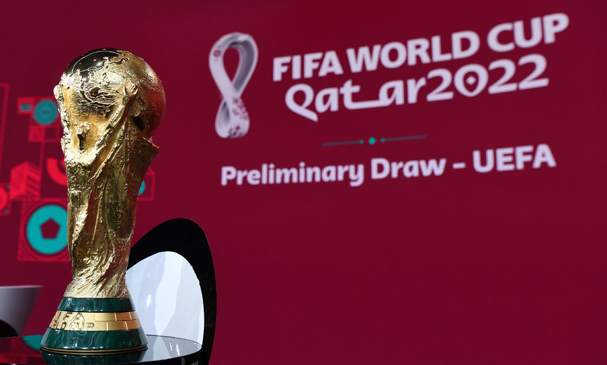 حضور اولین پزشک ایرانی فیفا در جام جهانی قطر + عکس