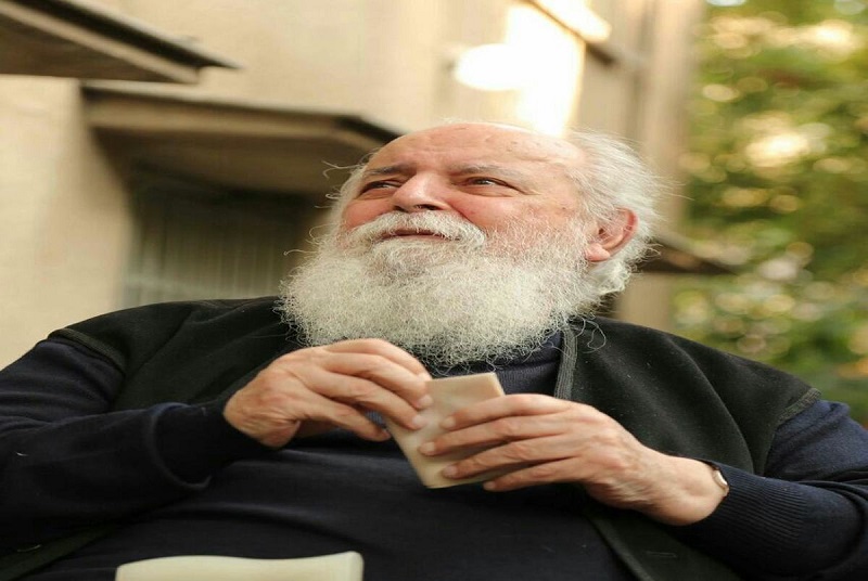 شاعر سرشناس در بیمارستان بستری شد + عکس