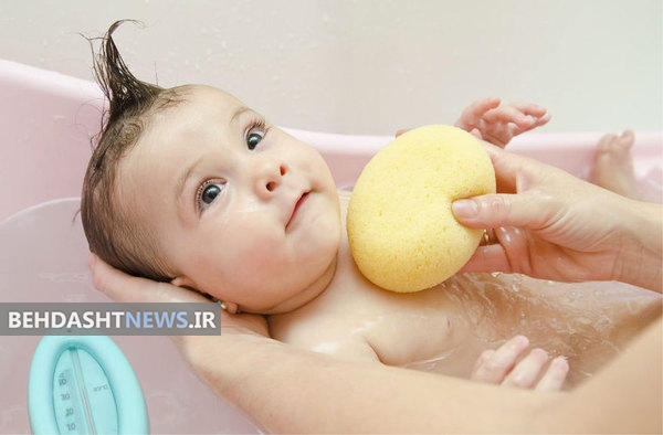  چگونه ترس کودک را از حمام کردن کاهش دهیم؟