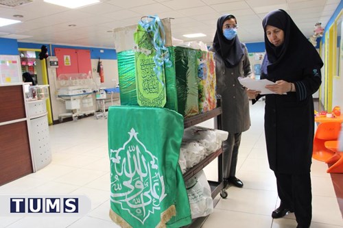 عکس/ جشن عید غدیر با اهدای هدیه به کودکان بستری در مرکز طبی کودکان