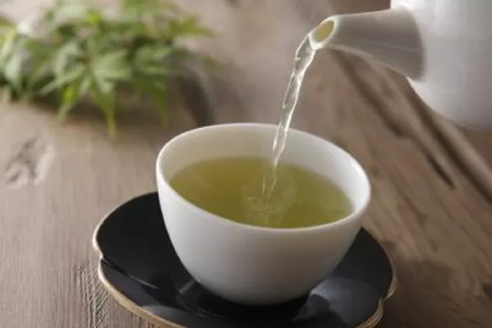 اینفوگرافیک/ فواید بی‌نظیر «چای سبز»