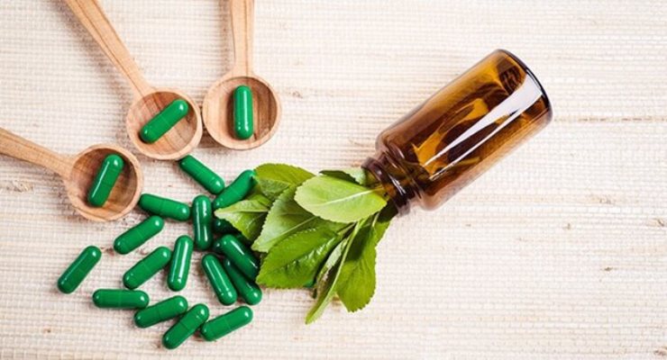 اختصاصی| مصرف گیاهان دارویی به همراه این داروها خطرناک است