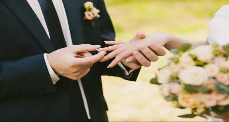 چیزهایی که مخفی کردنش آسیبی به ازدواج نمی‌زند