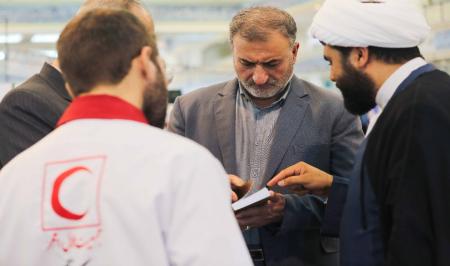 بازدید دبیر کل جمعیت هلال احمر از نمایشگاه رویداد هم افزایی مدیریت ایران+ عکس